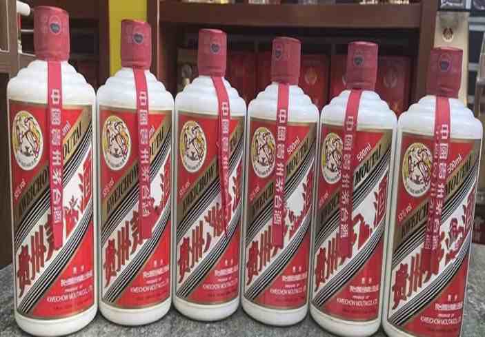 台前回收茅台酒